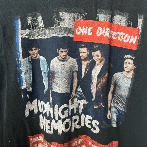One Direction 1D Where We Are 2014 Tour Top! - Picture 4 of 7